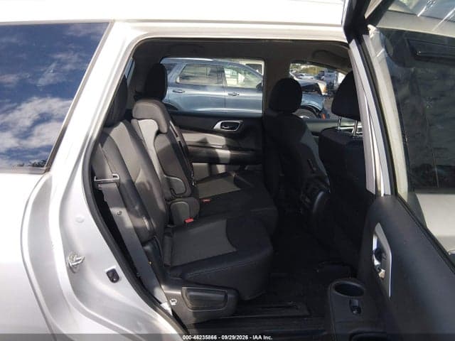 2018 NISSAN PATHFINDER S 8