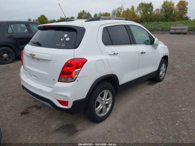 2020 CHEVROLET TRAX AWD LT 4