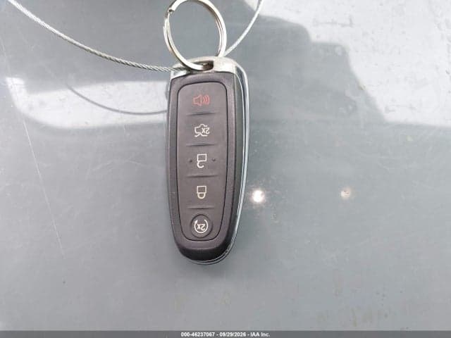 2019 FORD ESCAPE SE 11