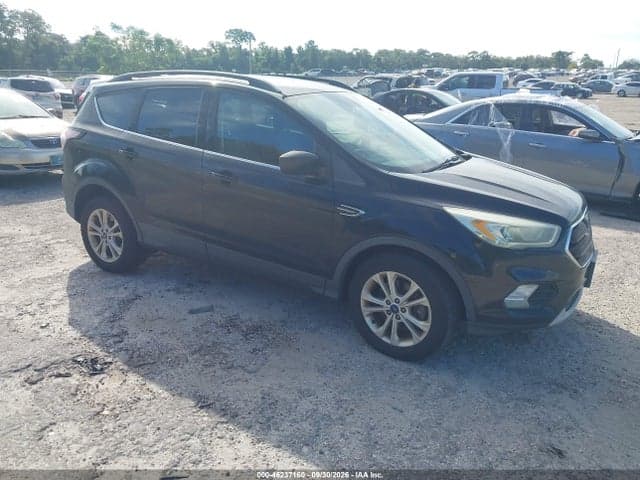 2017 FORD ESCAPE SE 1