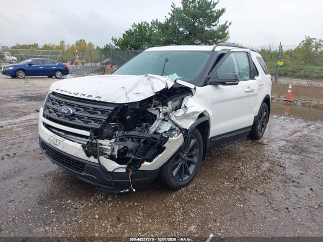 2018 FORD EXPLORER XLT 2