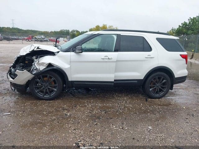 2018 FORD EXPLORER XLT 14