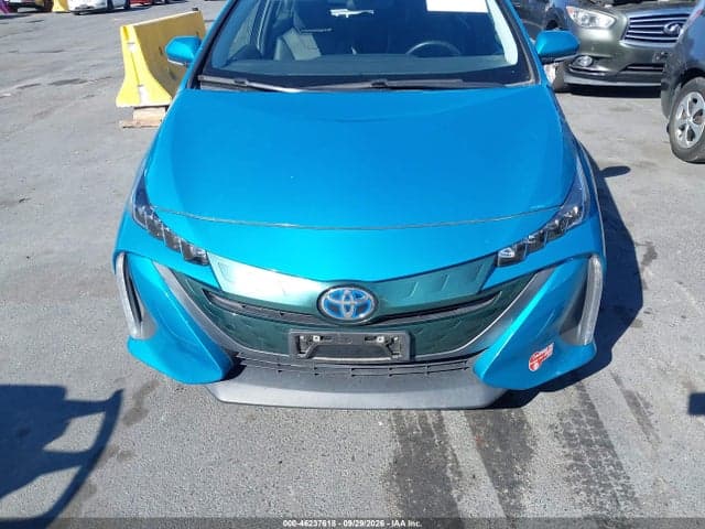 2018 TOYOTA PRIUS PRIME PREMIUM 11