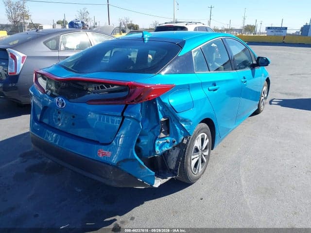 2018 TOYOTA PRIUS PRIME PREMIUM 4