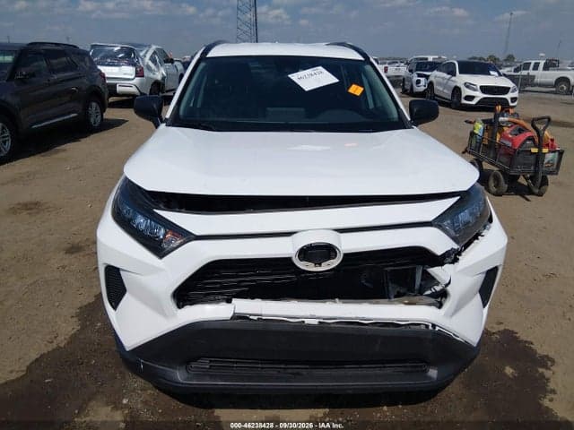 2020 TOYOTA RAV4 LE 12