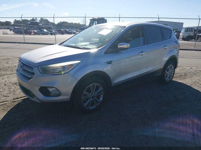 2017 FORD ESCAPE SE 2
