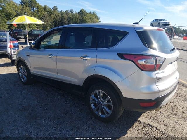 2017 FORD ESCAPE SE 3