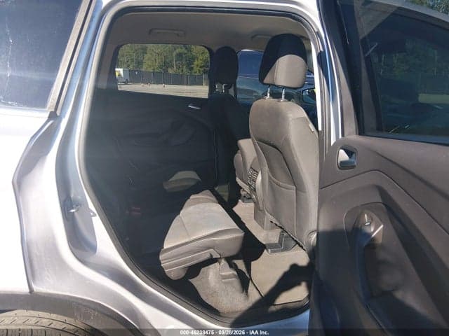 2017 FORD ESCAPE SE 8
