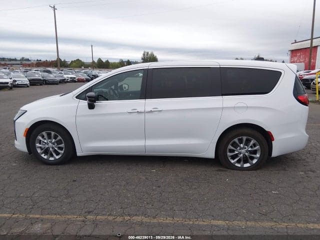 2027 CHRYSLER PACIFICA 15