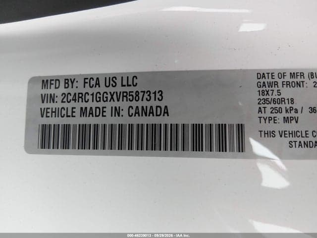 2027 CHRYSLER PACIFICA 9