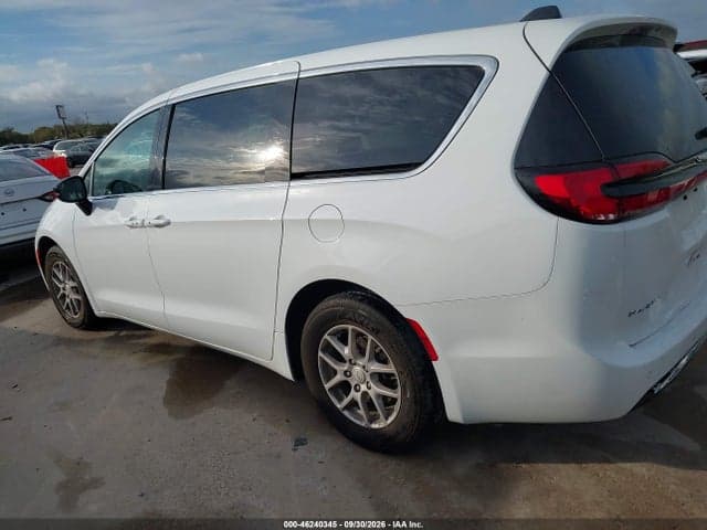 2025 CHRYSLER PACIFICA SELECT 14