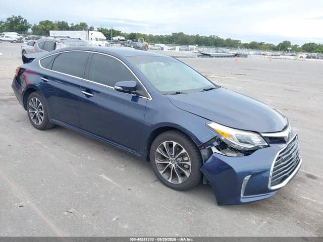 2017 TOYOTA AVALON XLE