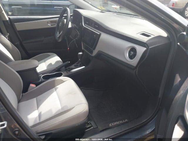 2017 TOYOTA COROLLA LE 5