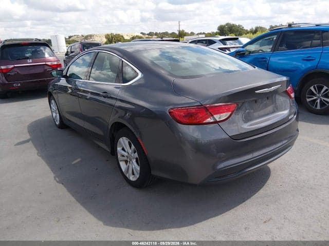 2017 CHRYSLER 200 TOURING 3