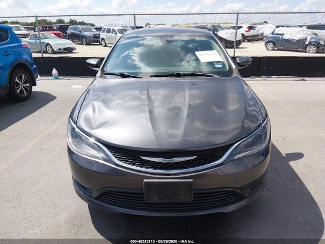 2017 CHRYSLER 200 TOURING 6
