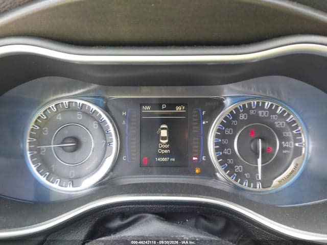 2017 CHRYSLER 200 TOURING 7