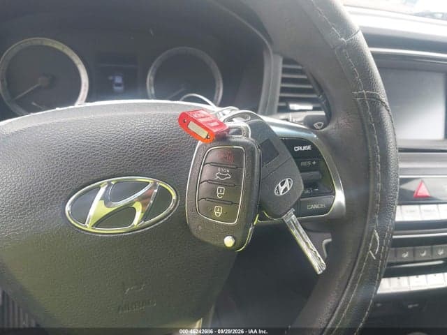 2018 HYUNDAI SONATA SE 11
