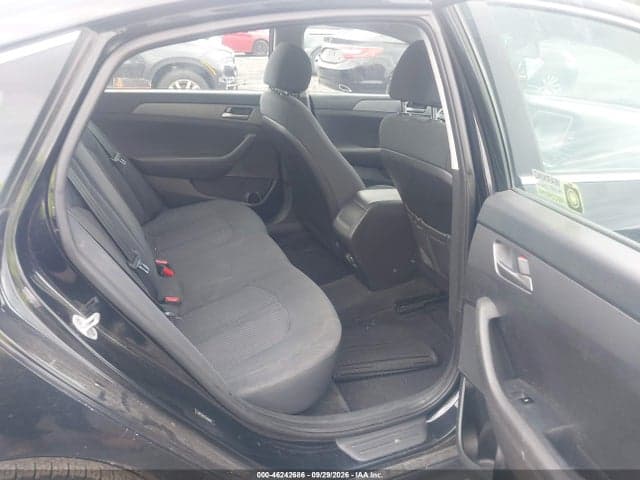 2018 HYUNDAI SONATA SE 8