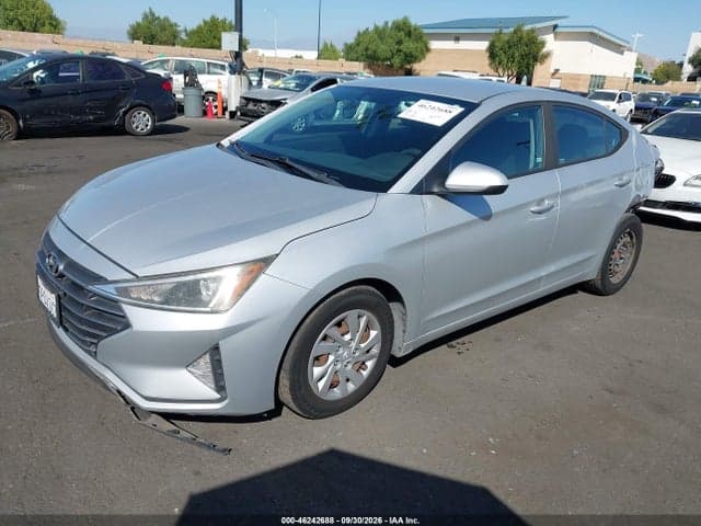 2019 HYUNDAI ELANTRA SE 2