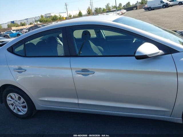 2019 HYUNDAI ELANTRA SE 14