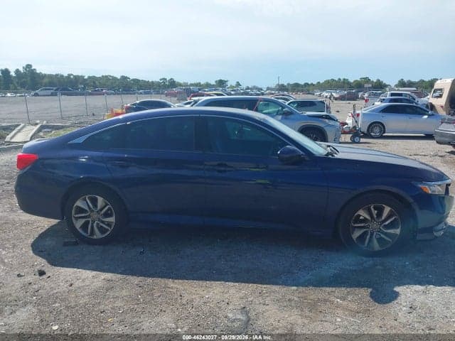 2018 HONDA ACCORD LX 13