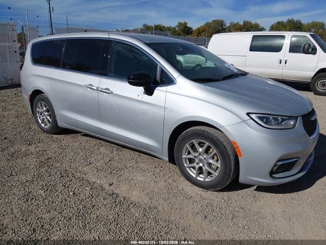 2024 CHRYSLER PACIFICA TOURING L 1