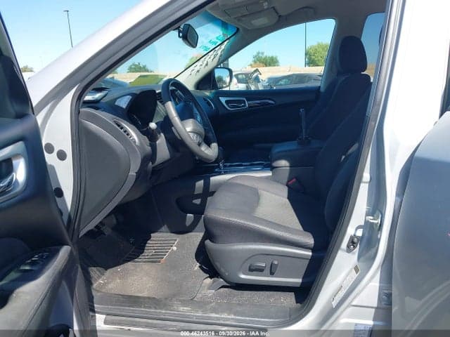 2017 NISSAN PATHFINDER SV 5