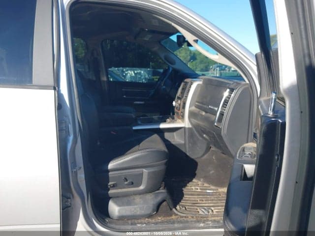 2017 RAM 1500 LARAMIE 4X4 5'7 BOX 5