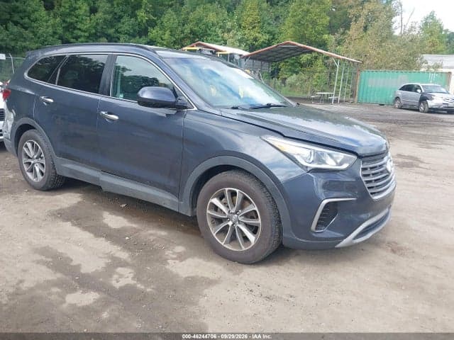 2017 HYUNDAI SANTA FE SE