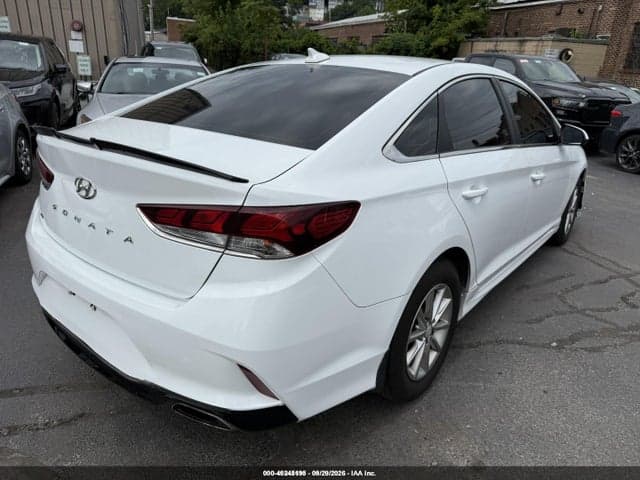 2019 HYUNDAI SONATA SE 4