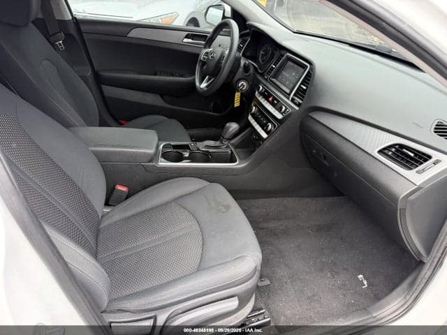 2019 HYUNDAI SONATA SE 5