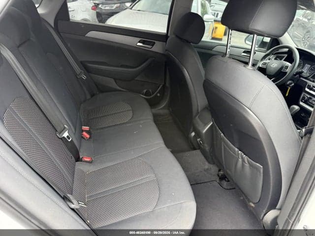 2019 HYUNDAI SONATA SE 8