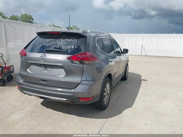 2019 NISSAN ROGUE S 16