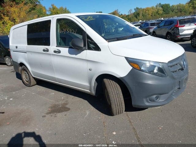 2020 MERCEDES-BENZ METRIS
