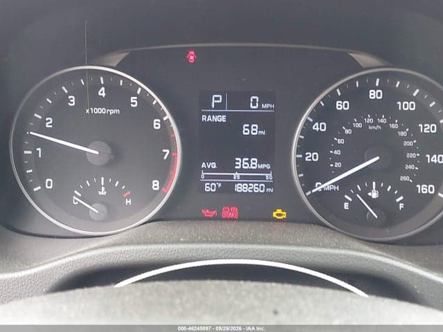 2018 HYUNDAI ELANTRA SE 7