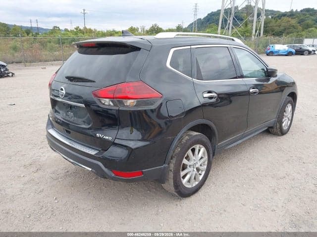 2018 NISSAN ROGUE SV 4