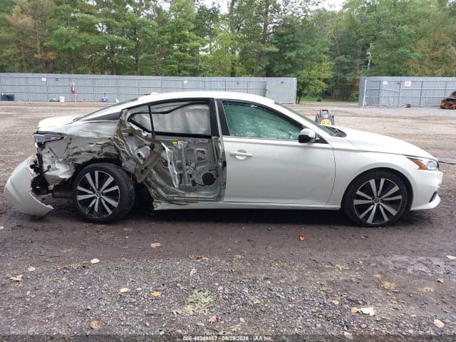 2019 NISSAN ALTIMA 2.5 SR 13