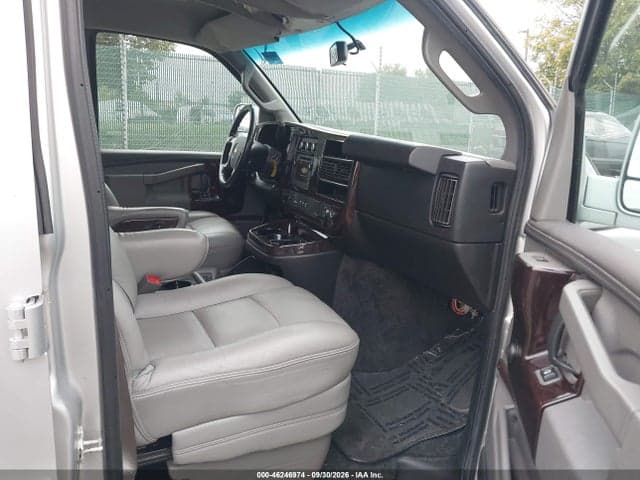 2018 CHEVROLET EXPRESS 2500 WORK VAN 5