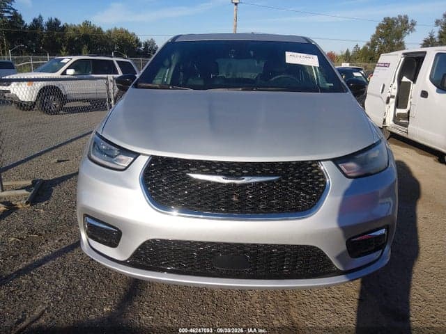 2026 CHRYSLER PACIFICA SELECT 12