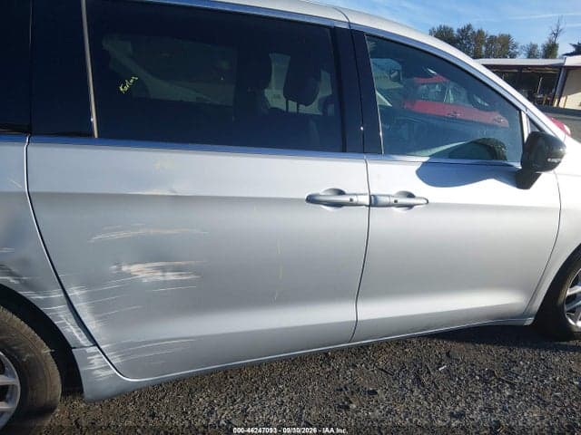 2026 CHRYSLER PACIFICA SELECT 13