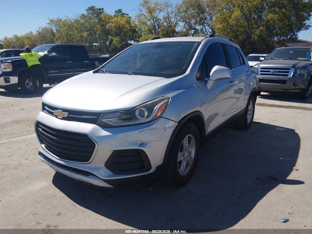 2017 CHEVROLET TRAX LT 2