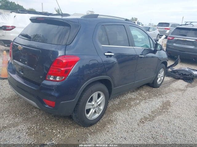 2018 CHEVROLET TRAX LT 4