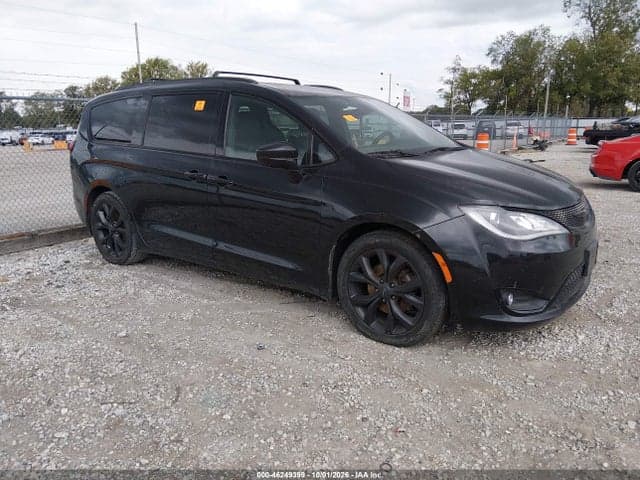 2018 CHRYSLER PACIFICA TOURING L 1