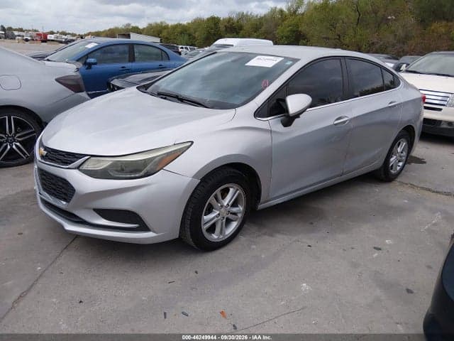 2018 CHEVROLET CRUZE LT AUTO 2