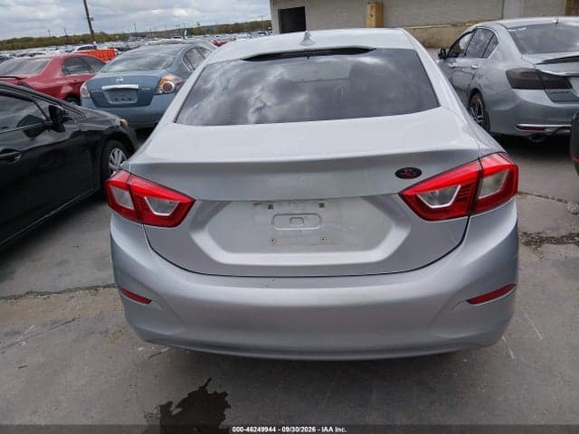2018 CHEVROLET CRUZE LT AUTO 16