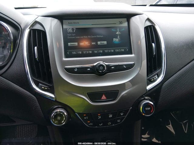2018 CHEVROLET CRUZE LT AUTO 17