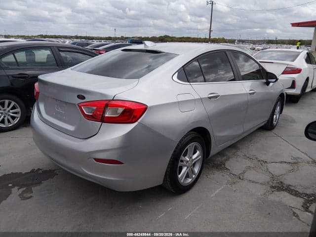 2018 CHEVROLET CRUZE LT AUTO 4
