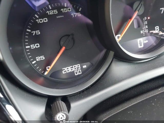 2021 PORSCHE MACAN 7