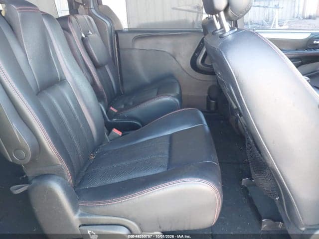 2017 DODGE GRAND CARAVAN GT 8