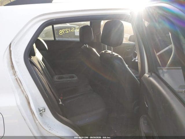 2018 CHEVROLET TRAX LT 8
